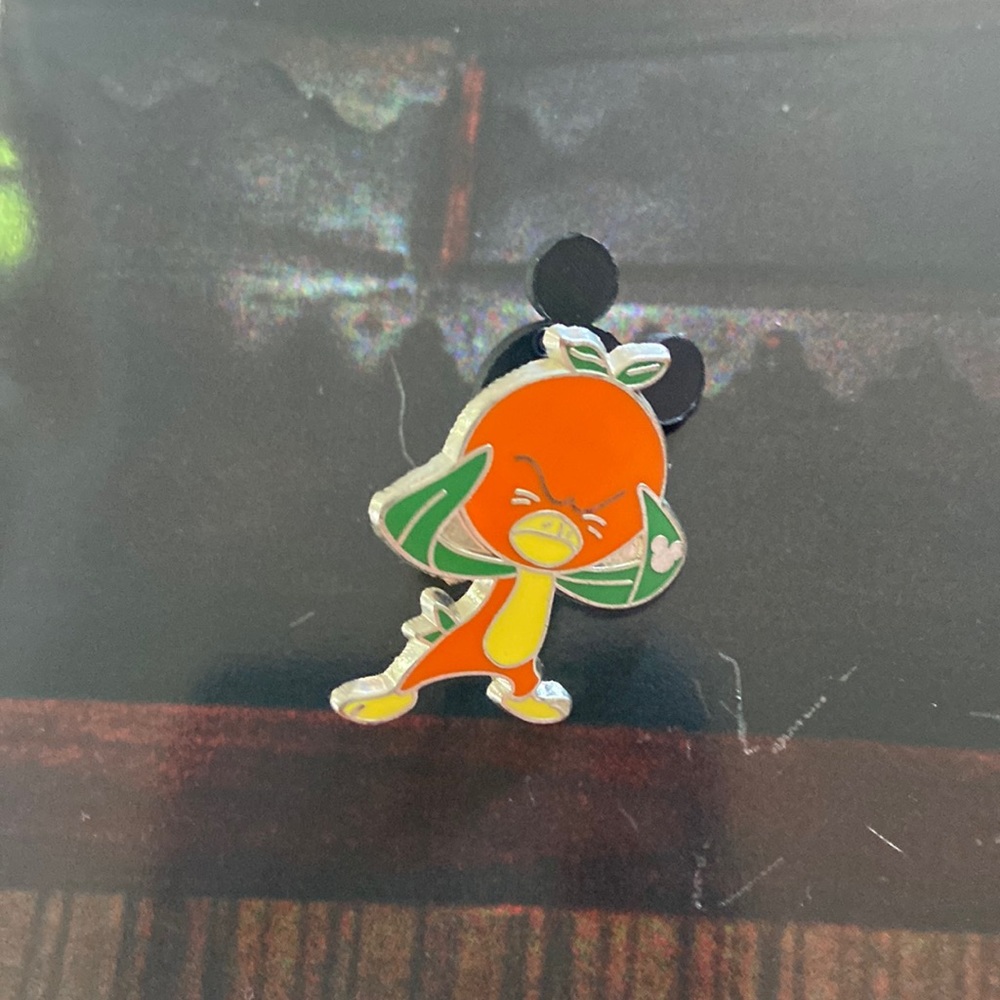 Orange bird pin